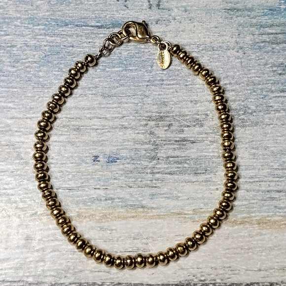 Monet Gold Beaded Bracelet - Picture 2 of 8